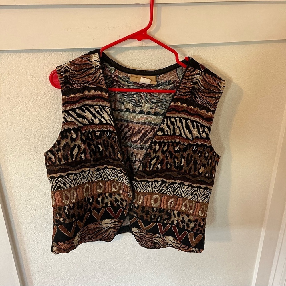 Vintage New Frontier Women's XL Western Animal Print Vest.